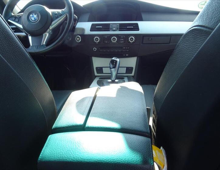 BMW Řada 5 14