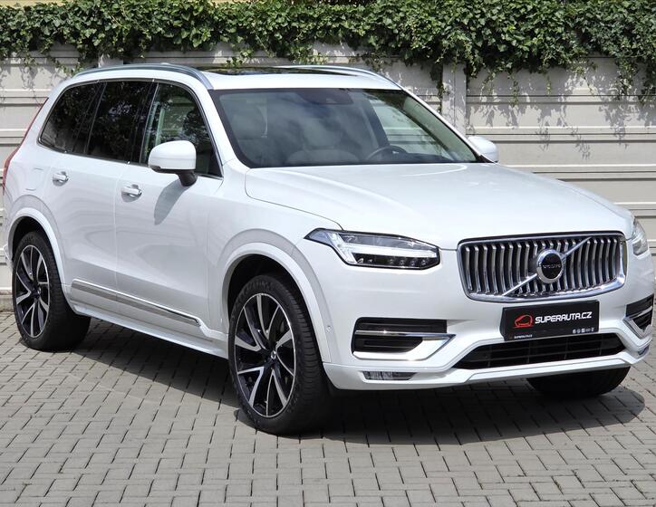 Volvo XC90 1