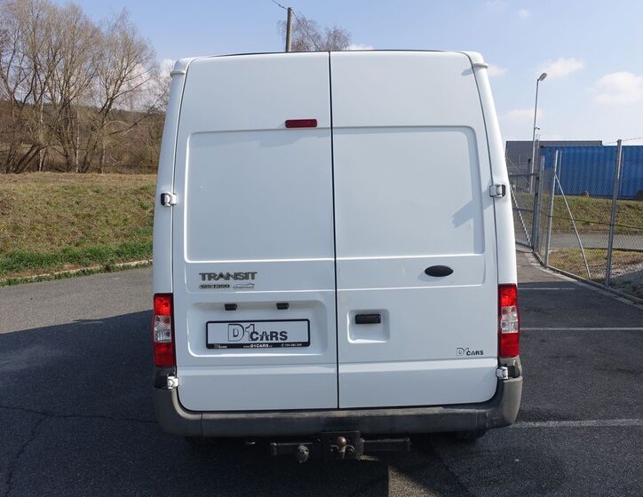Ford Transit 8