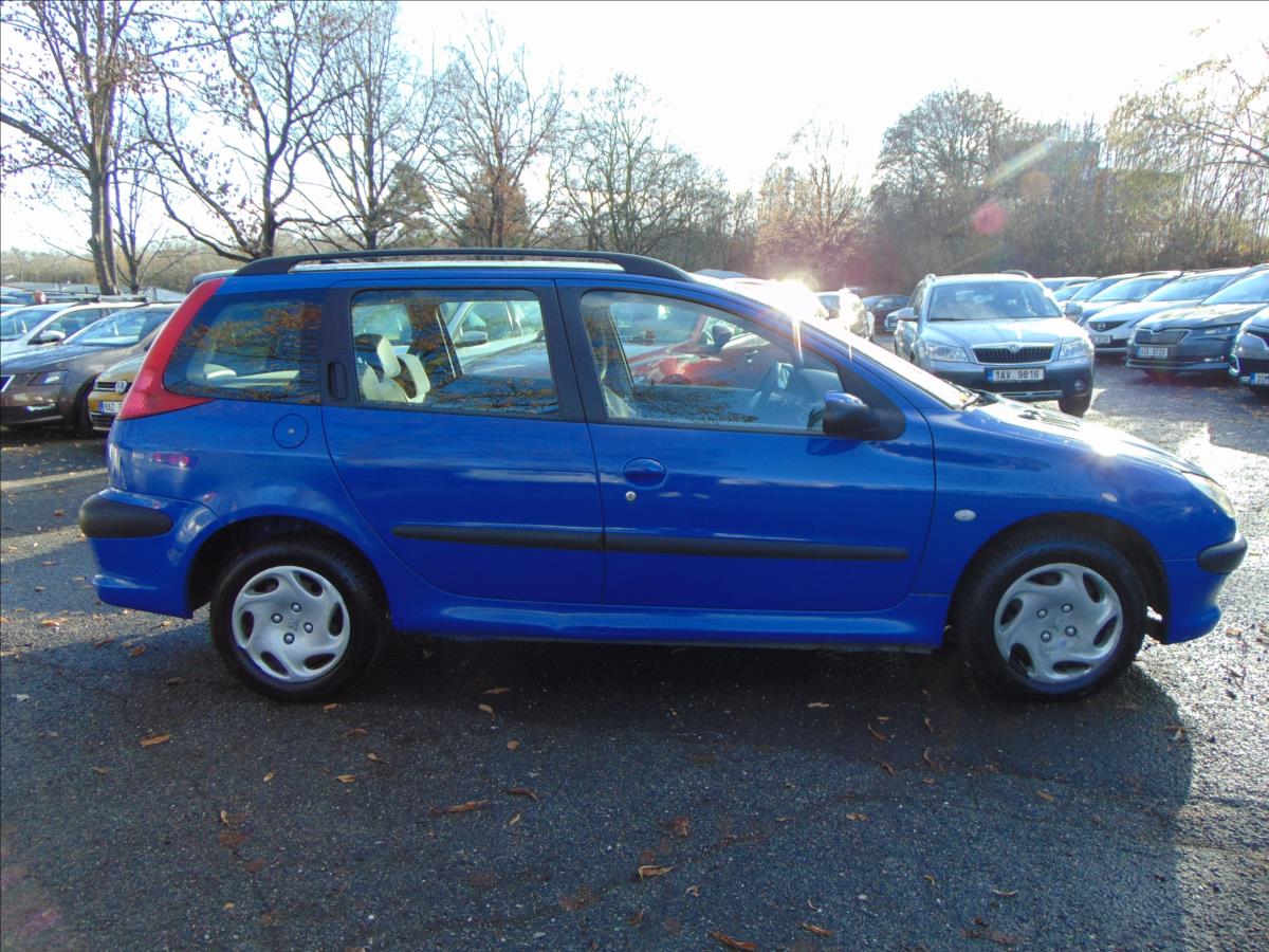 Peugeot 206