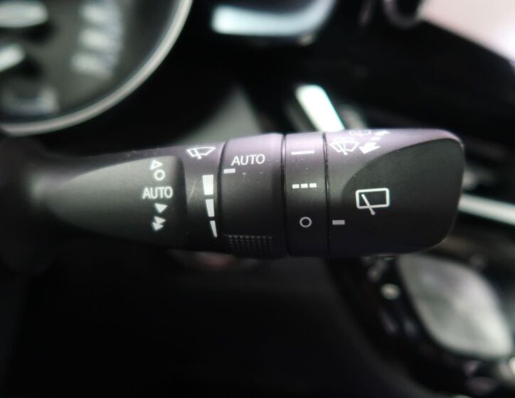 Toyota C-HR 29
