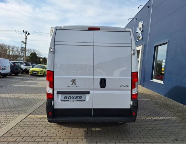 Peugeot Boxer 4