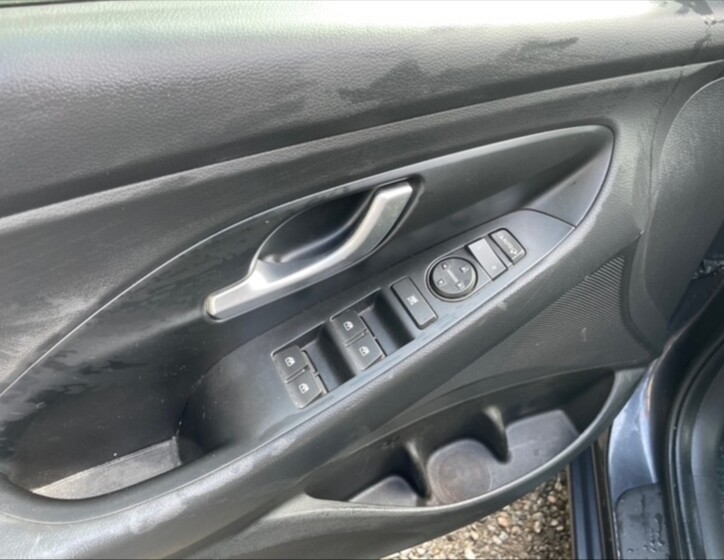 Hyundai i30 11