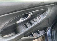 Hyundai i30 11