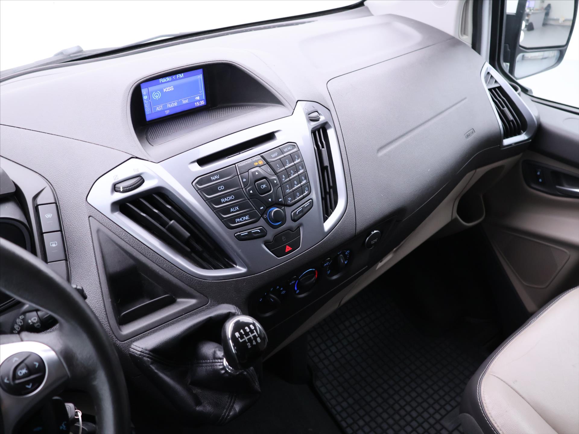 Ford Tourneo Custom
