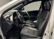 Toyota RAV4 8