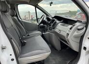 Opel Vivaro 10