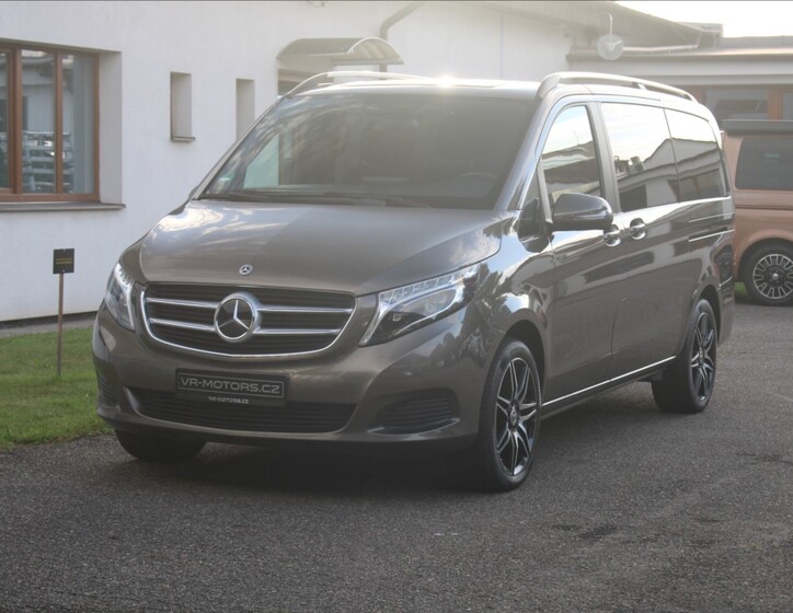 Mercedes-Benz Třídy V 5