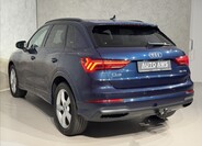 Audi Q3 9