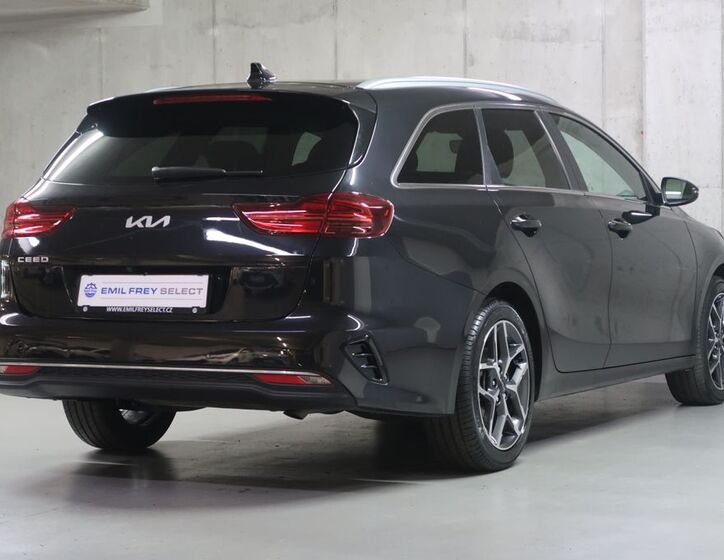 KIA Ceed 5