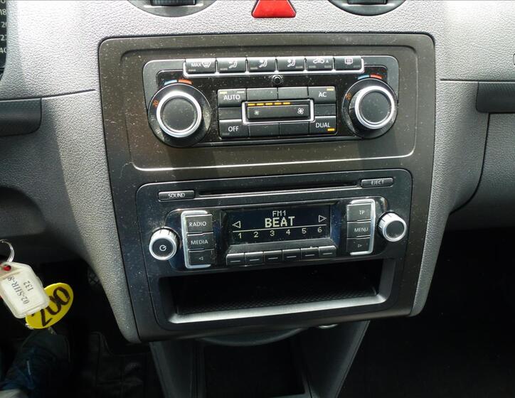 Volkswagen Caddy 33