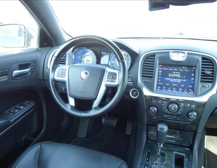 Lancia Thema 21