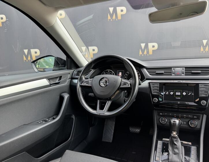 Škoda Superb 12