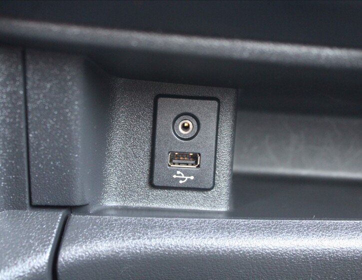 Nissan Micra 22