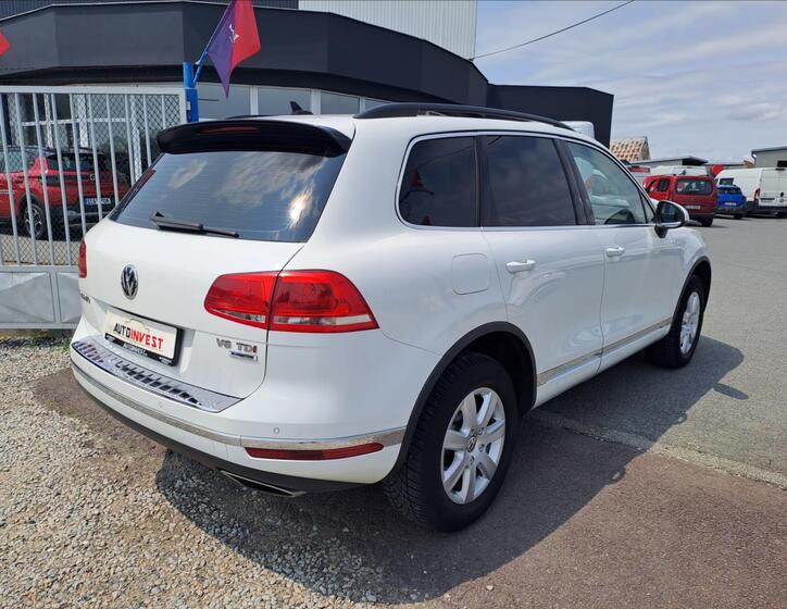 Volkswagen Touareg 3