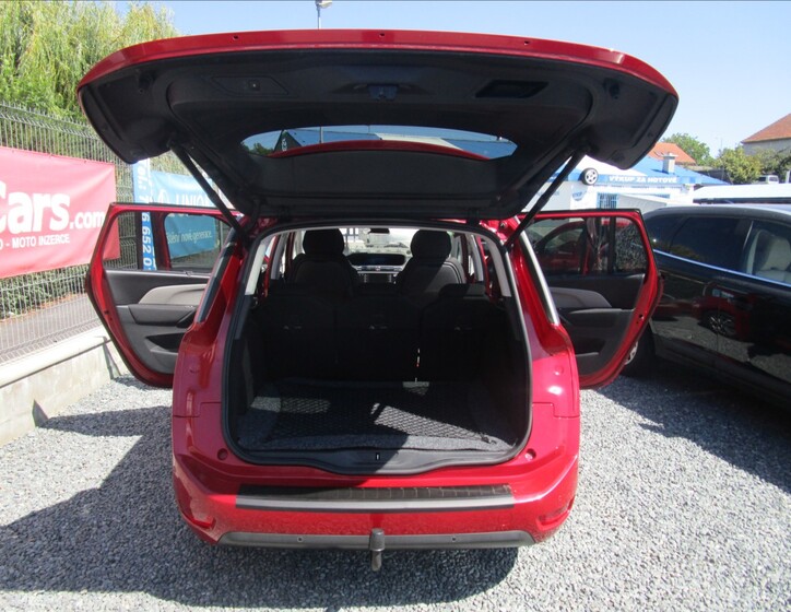 Citroën Grand C4 Picasso 39