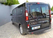 Renault Trafic 8
