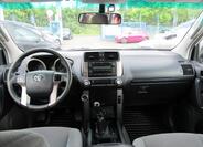 Toyota Land Cruiser 11