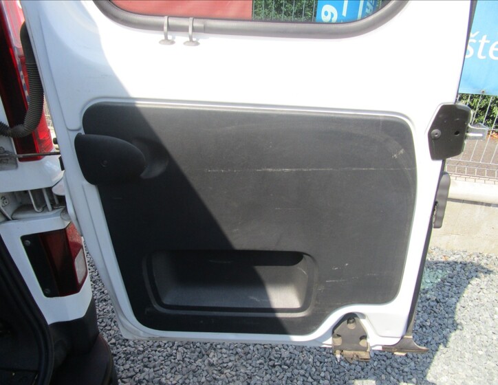 Renault Trafic 44