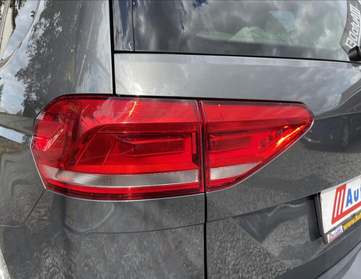 Volkswagen Touran 41