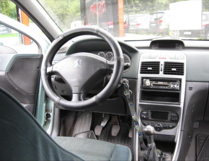 Peugeot 307 12