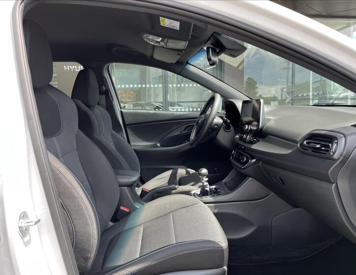 Hyundai i30 11