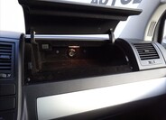 Volkswagen Multivan 29