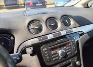 Ford S-MAX 21
