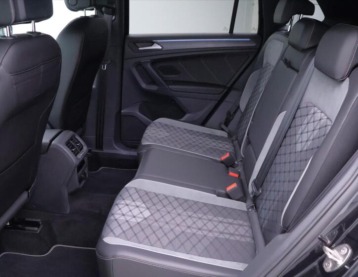 Volkswagen Tiguan 17