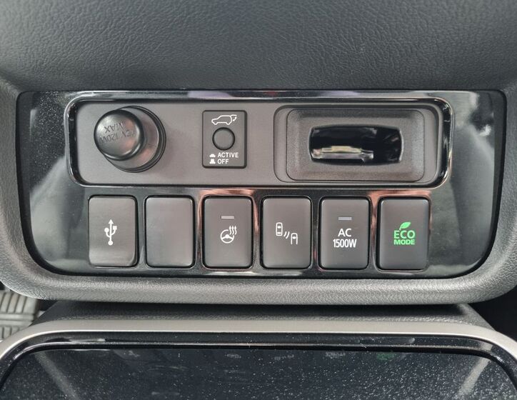Mitsubishi Outlander 17