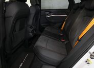 Audi e-tron 12