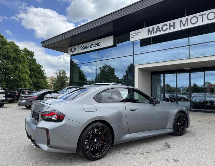 BMW M2 12