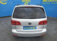 Volkswagen Touran 5