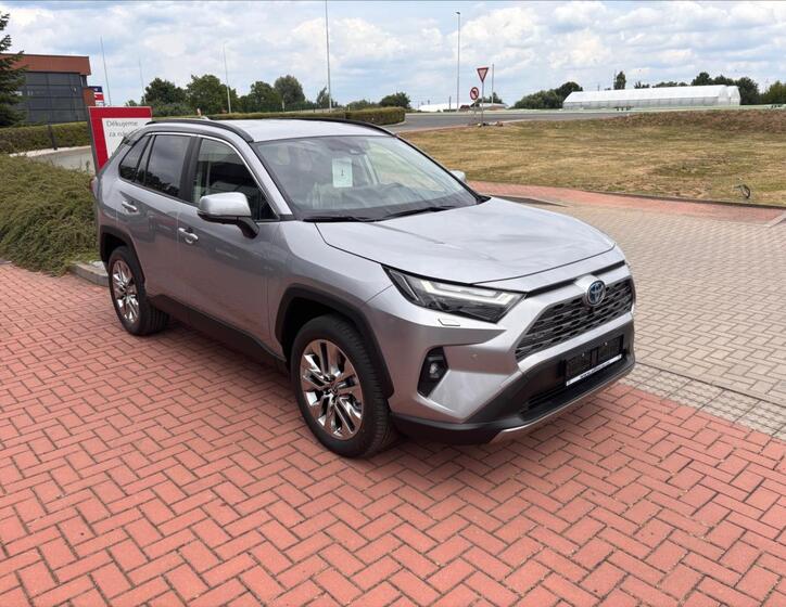 Toyota RAV4 3