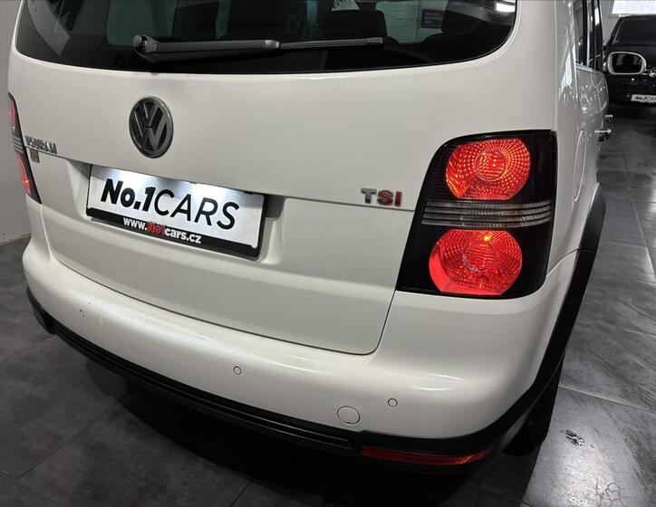 Volkswagen Touran 23
