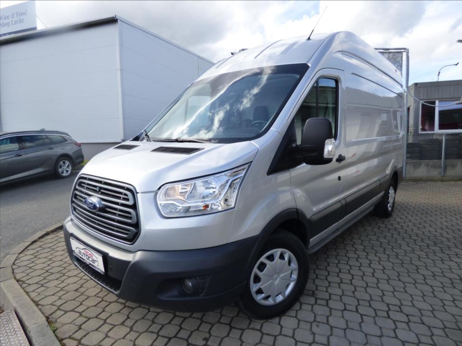 Ford Transit 7