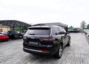 Jeep Grand Cherokee 6