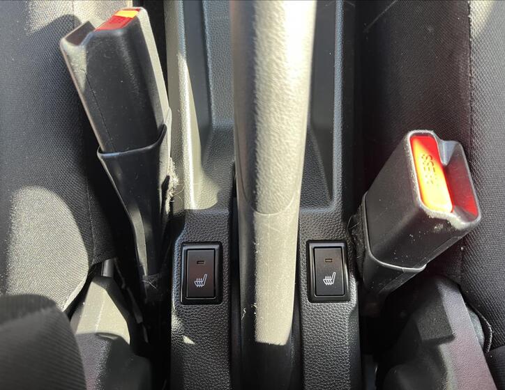 Suzuki Ignis 21
