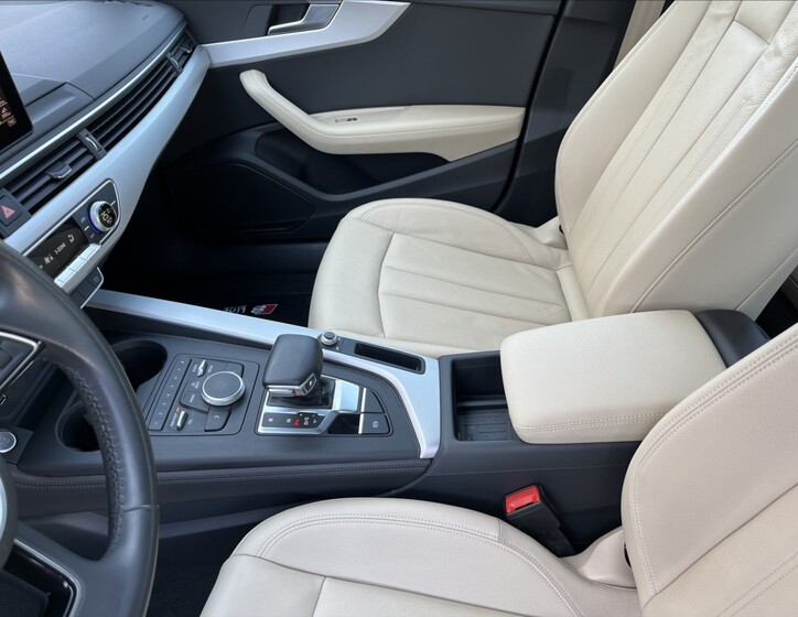 Audi A5 30