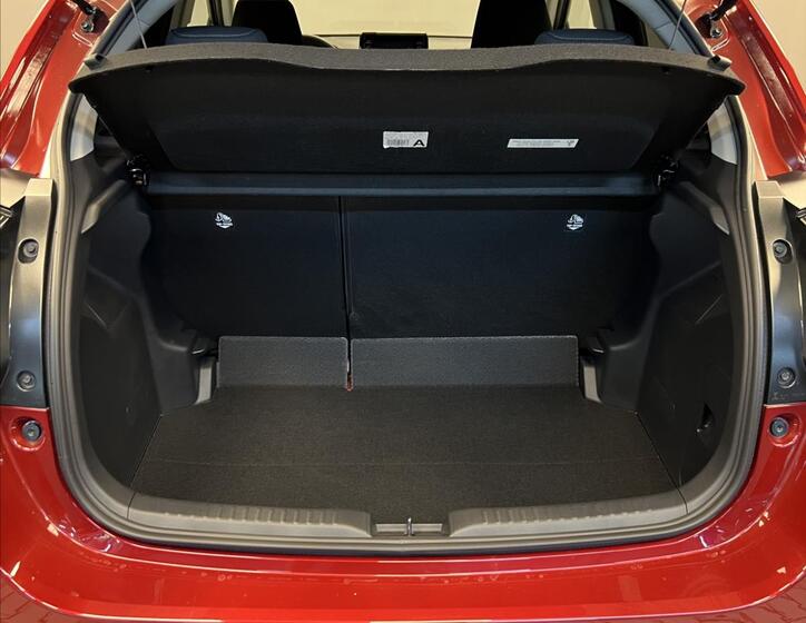 Toyota Yaris 9