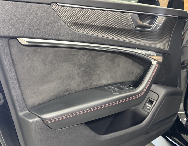 Audi RS 6 8