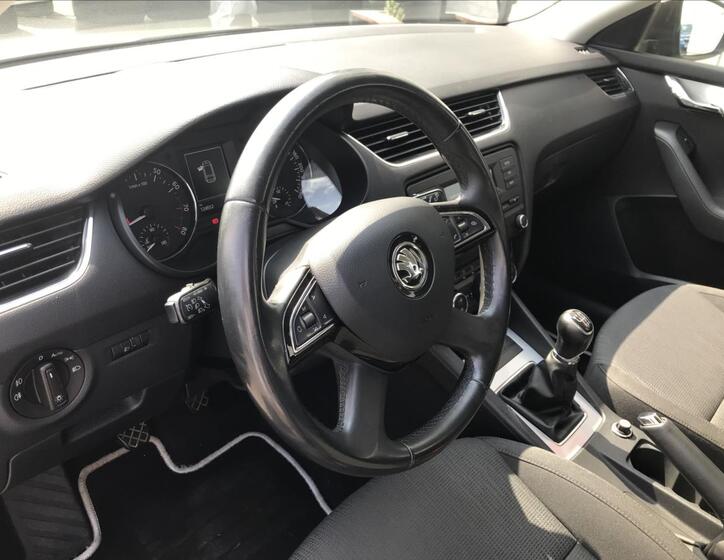 Škoda Octavia 10