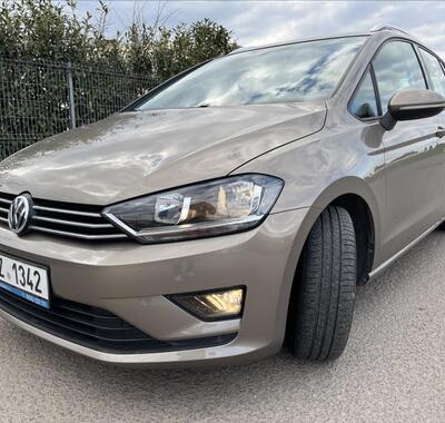 Volkswagen Golf Sportsvan 37