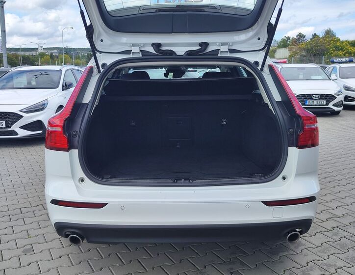 Volvo V60 9
