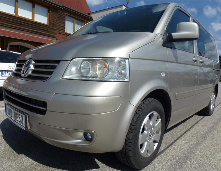Volkswagen Multivan 49
