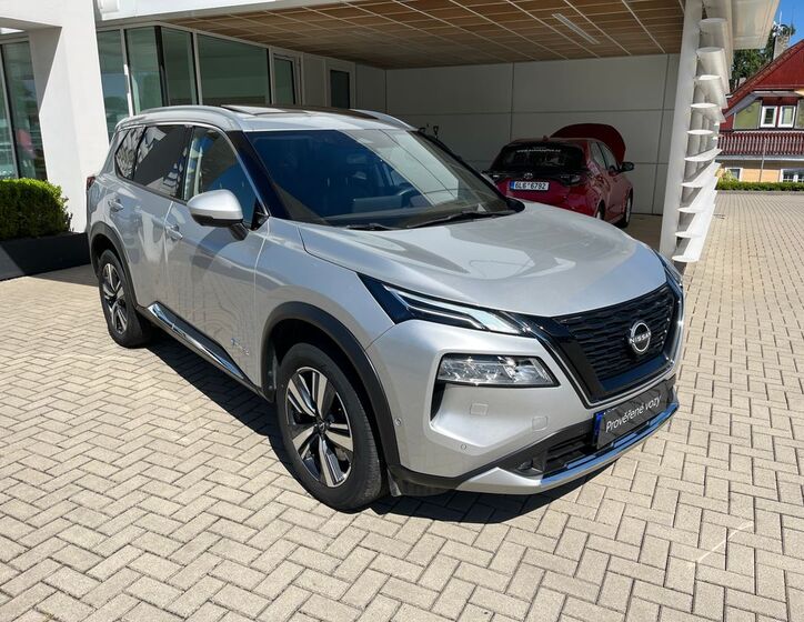 Nissan Ostatní 8