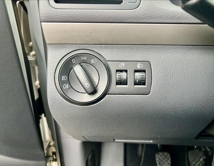 Volkswagen Touran 34