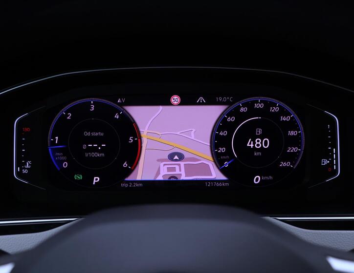 Volkswagen Passat 19