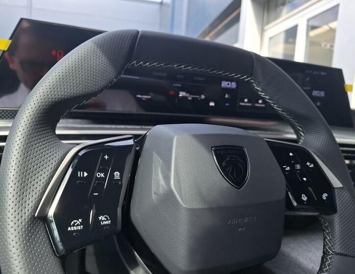 Peugeot 5008 14