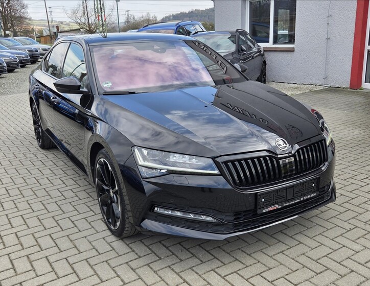 Škoda Superb 4